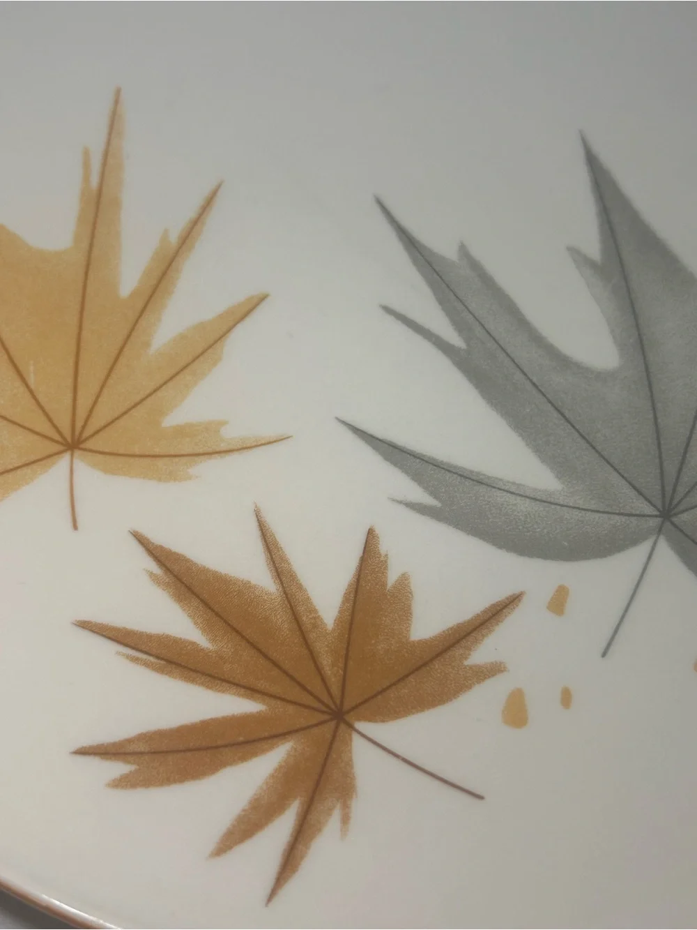 BEN SEIBEL HARVEST TIME MCM IROQUOIS AUTUMN LEAF DINNER‎ PLATE 10 1/4
